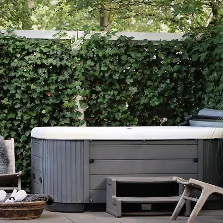 Couette-café Forest *