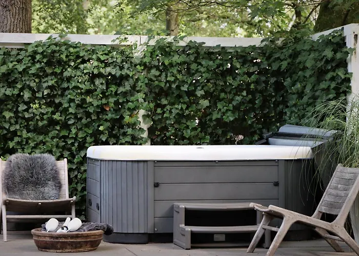 Couette-café Forest *